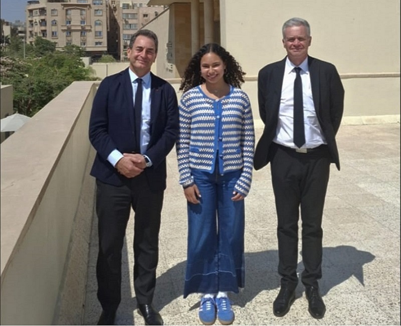 Jenine Kanafani with the Ambassador of France in Egypt, Mr. Eric Chevalier (left) and Mr. Yves Olichon, Proviseur Lycée français du Caire.